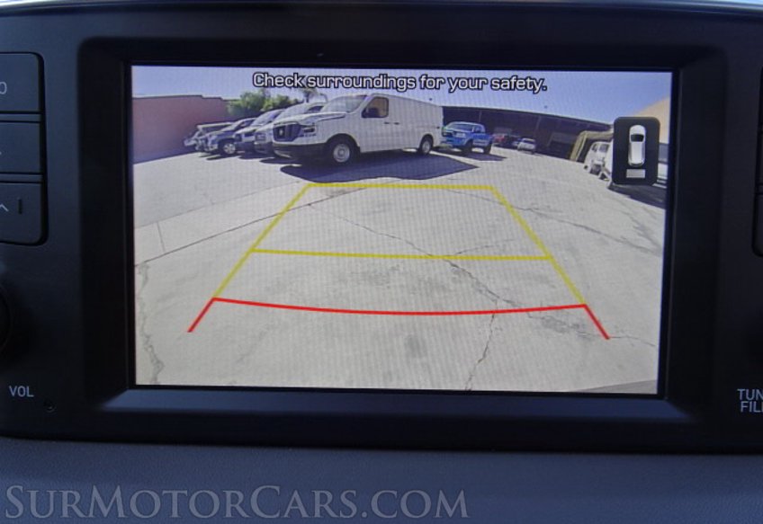 2020 Hyundai Santa Fe - Image 33