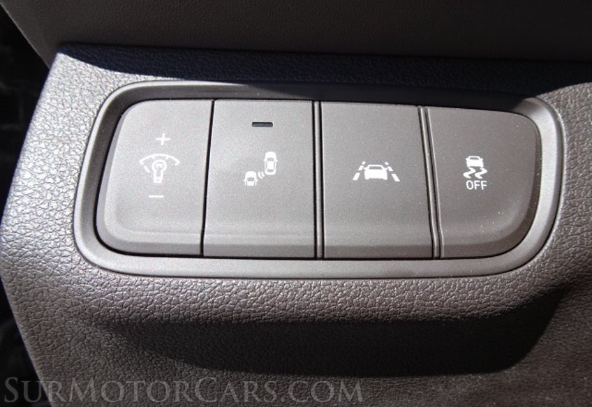 2020 Hyundai Santa Fe - Image 37