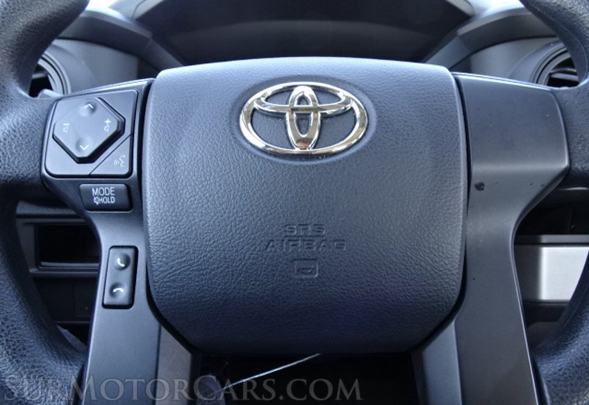 2017 Toyota Tacoma - Image 30