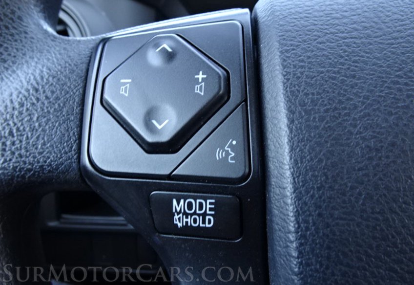 2017 Toyota Tacoma - Image 29