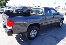 2017 Toyota Tacoma - Image 6