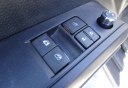 2017 Toyota Tacoma - Image 33