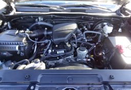 2017 Toyota Tacoma - Image 44