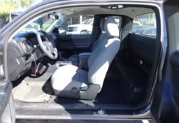 2017 Toyota Tacoma - Image 20