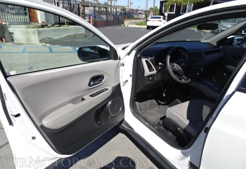 2017 Honda HR-V - Image 20