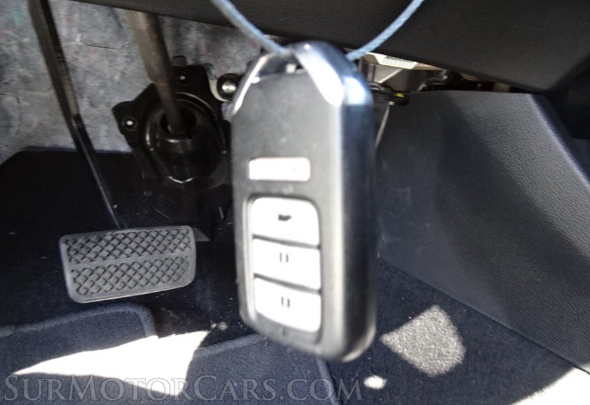 2017 Honda HR-V - Image 37