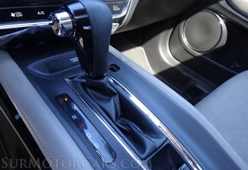 2017 Honda HR-V - Image 43