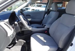 2017 Honda HR-V - Image 24