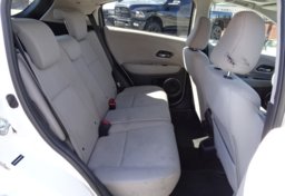 2017 Honda HR-V - Image 29