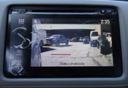 2017 Honda HR-V - Image 42