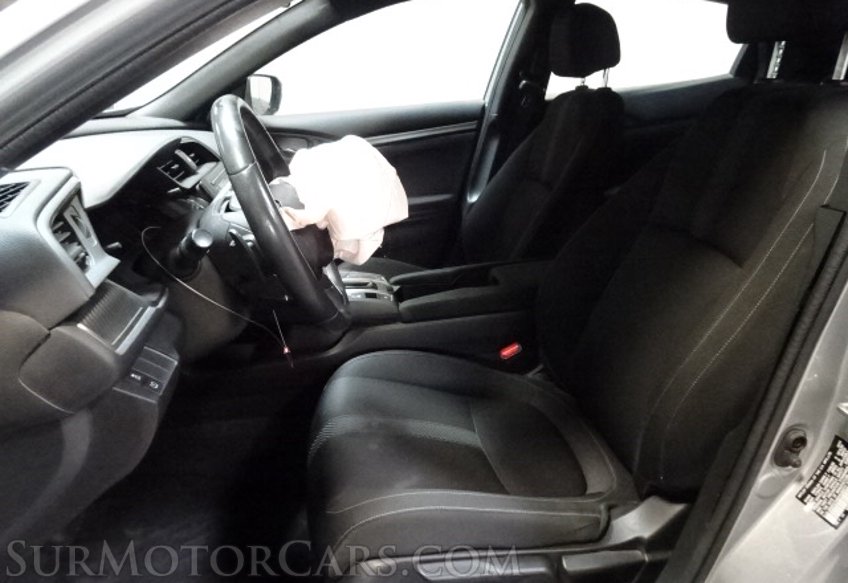 2017 Honda Civic Hatchback - Image 29