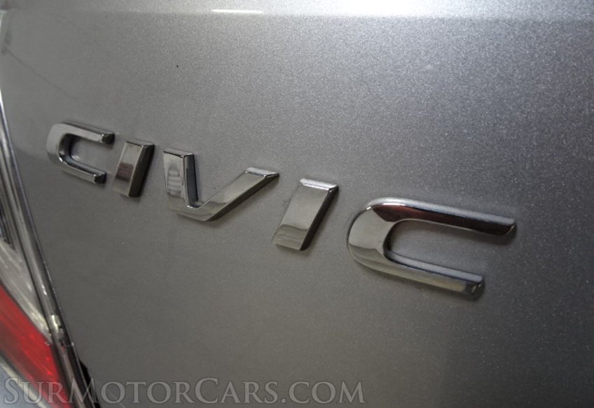 2017 Honda Civic Hatchback - Image 21