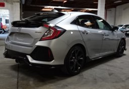 2017 Honda Civic Hatchback - Image 7