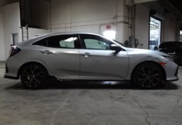 2017 Honda Civic Hatchback - Image 5