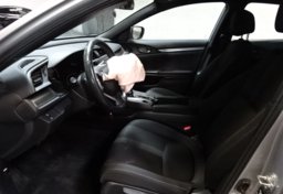 2017 Honda Civic Hatchback - Image 33