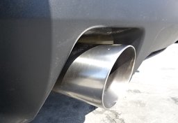 2015 Chevrolet Camaro - Image 13