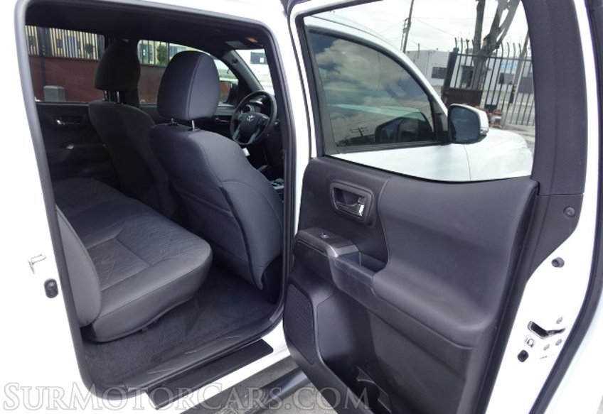 2019 Toyota Tacoma - Image 28