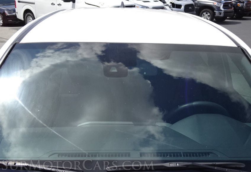 2019 Toyota Tacoma - Image 13