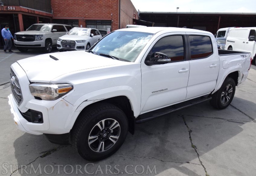 2019 Toyota Tacoma - Image 2