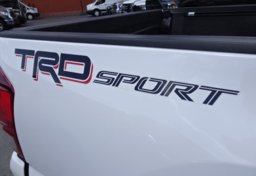 2019 Toyota Tacoma - Image 23