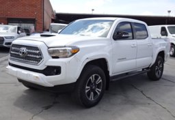 2019 Toyota Tacoma - Image 4
