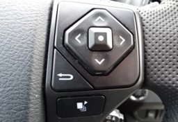 2019 Toyota Tacoma - Image 39