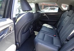 2017 Lexus RX - Image 30