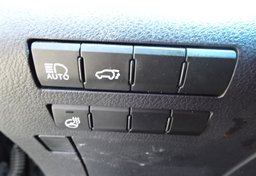 2017 Lexus RX - Image 38