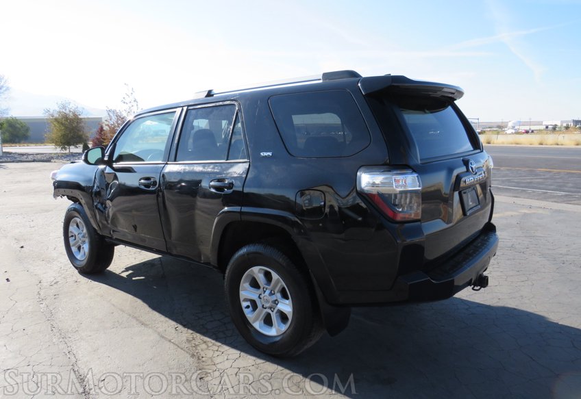 2019 Toyota 4Runner - Image 5