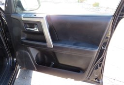 2019 Toyota 4Runner - Image 38