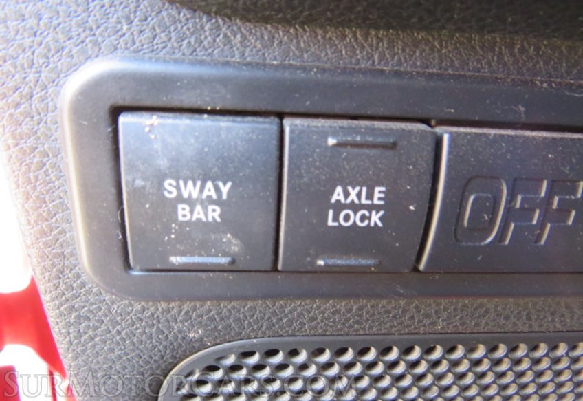 2015 Jeep Wrangler Unlimited - Image 36