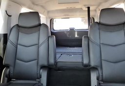 2018 Cadillac Escalade ESV - Image 5