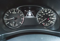 2017 Nissan Altima - Image 37