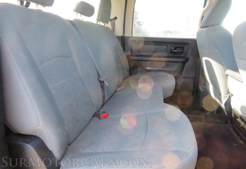 2014 Ram 3500 - Image 32