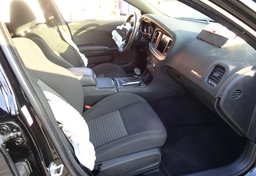 2019 Dodge Charger - Image 27