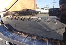 2019 Dodge Charger - Image 19