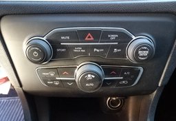 2019 Dodge Charger - Image 39