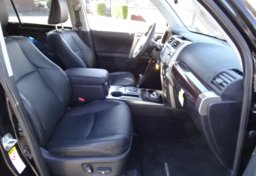 2019 Toyota 4Runner - Image 26