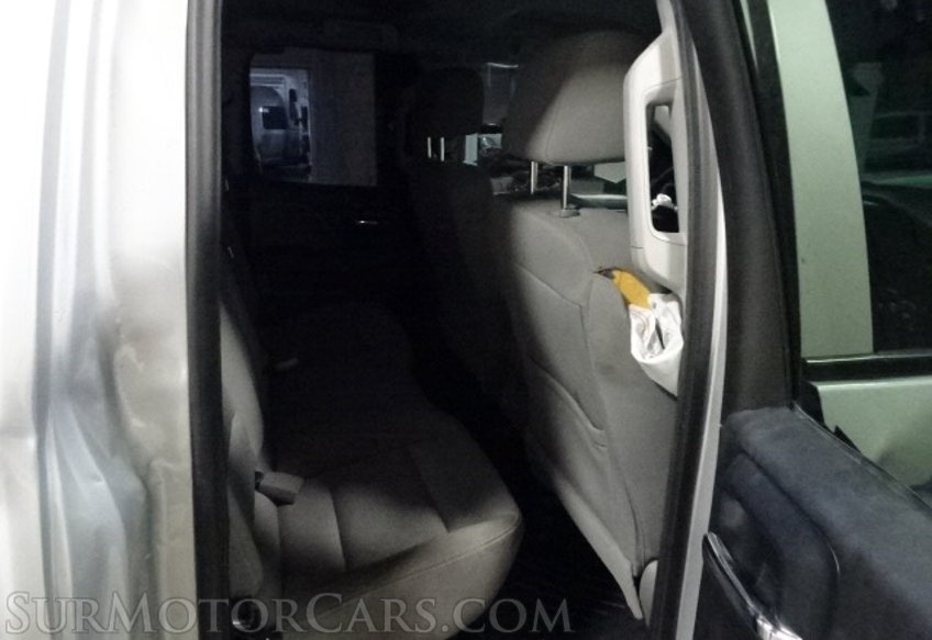 2018 Chevrolet Silverado 1500 - Image 30