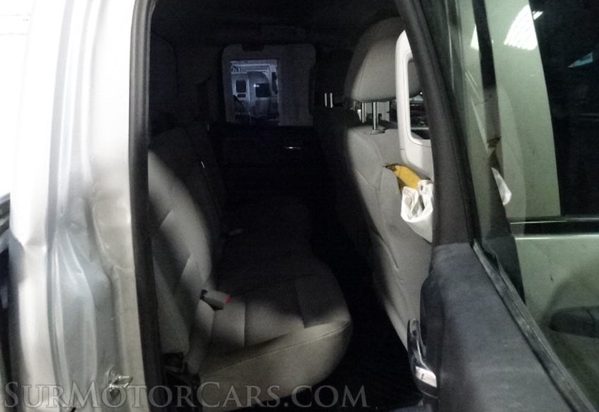 2018 Chevrolet Silverado 1500 - Image 28