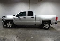 2018 Chevrolet Silverado 1500 - Image 5