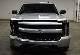 2018 Chevrolet Silverado 1500 - Image 17