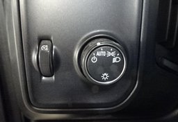 2018 Chevrolet Silverado 1500 - Image 36