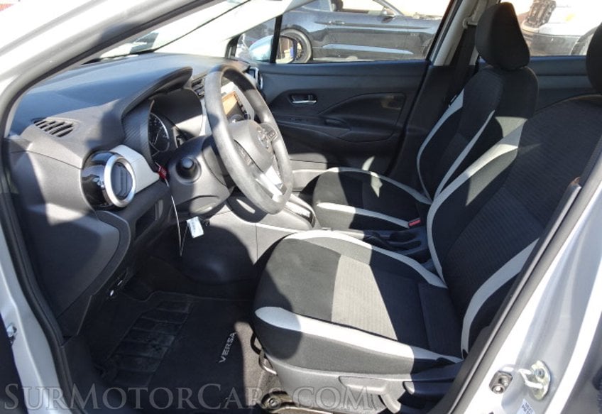 2020 Nissan Versa - Image 20