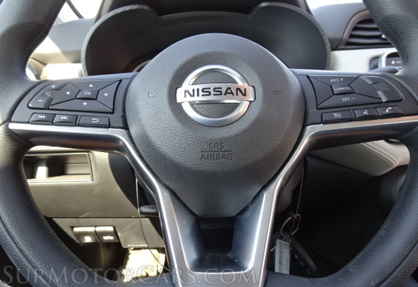 2020 Nissan Versa - Image 31