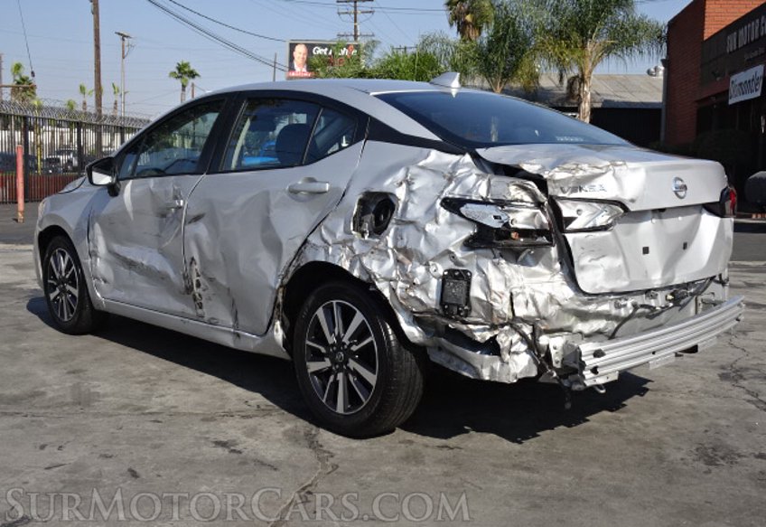 2020 Nissan Versa - Image 9