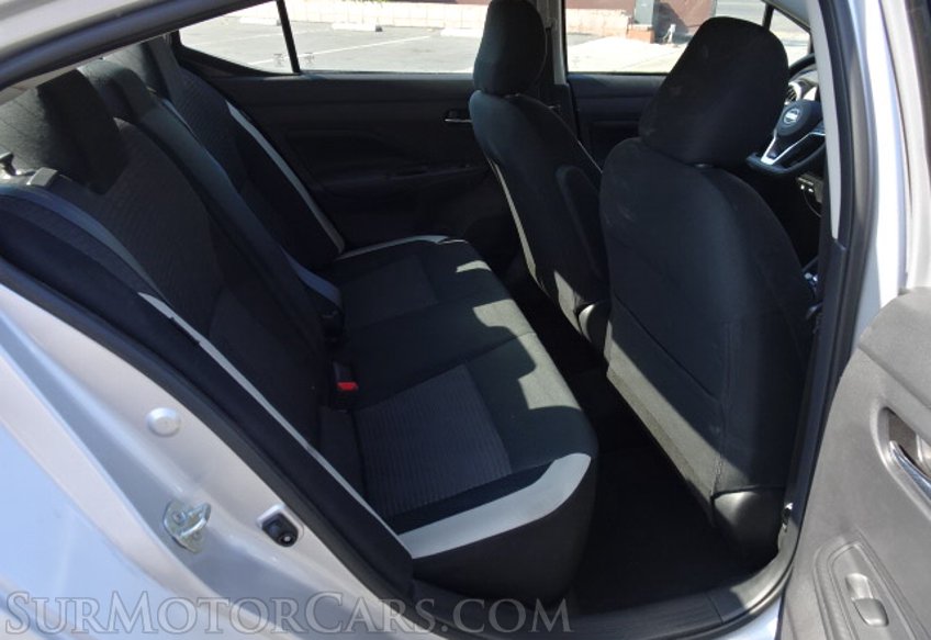 2020 Nissan Versa - Image 26
