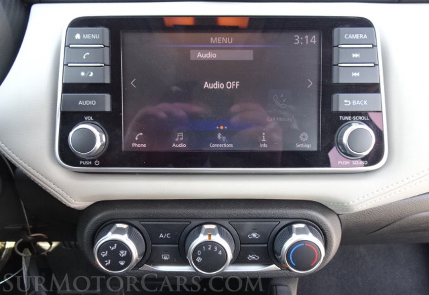 2020 Nissan Versa - Image 30