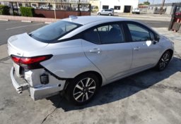 2020 Nissan Versa - Image 10