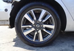 2020 Nissan Versa - Image 7